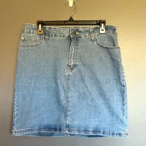 Lee Riders Midrise Denim Skirt